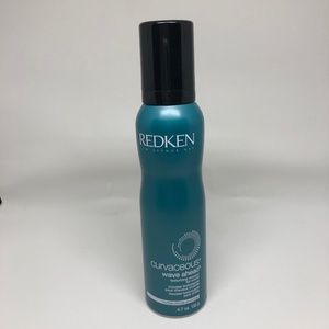 Redken Curvaceous Wave Ahead Texturizing Mousse